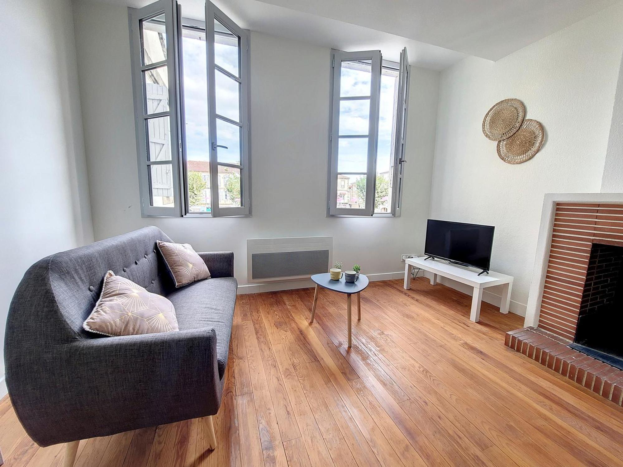 Le Carilloun Apartment Mirande  Exterior photo